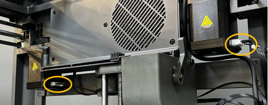 The extruder shaking on the X and Y axes/The motors of X and Y