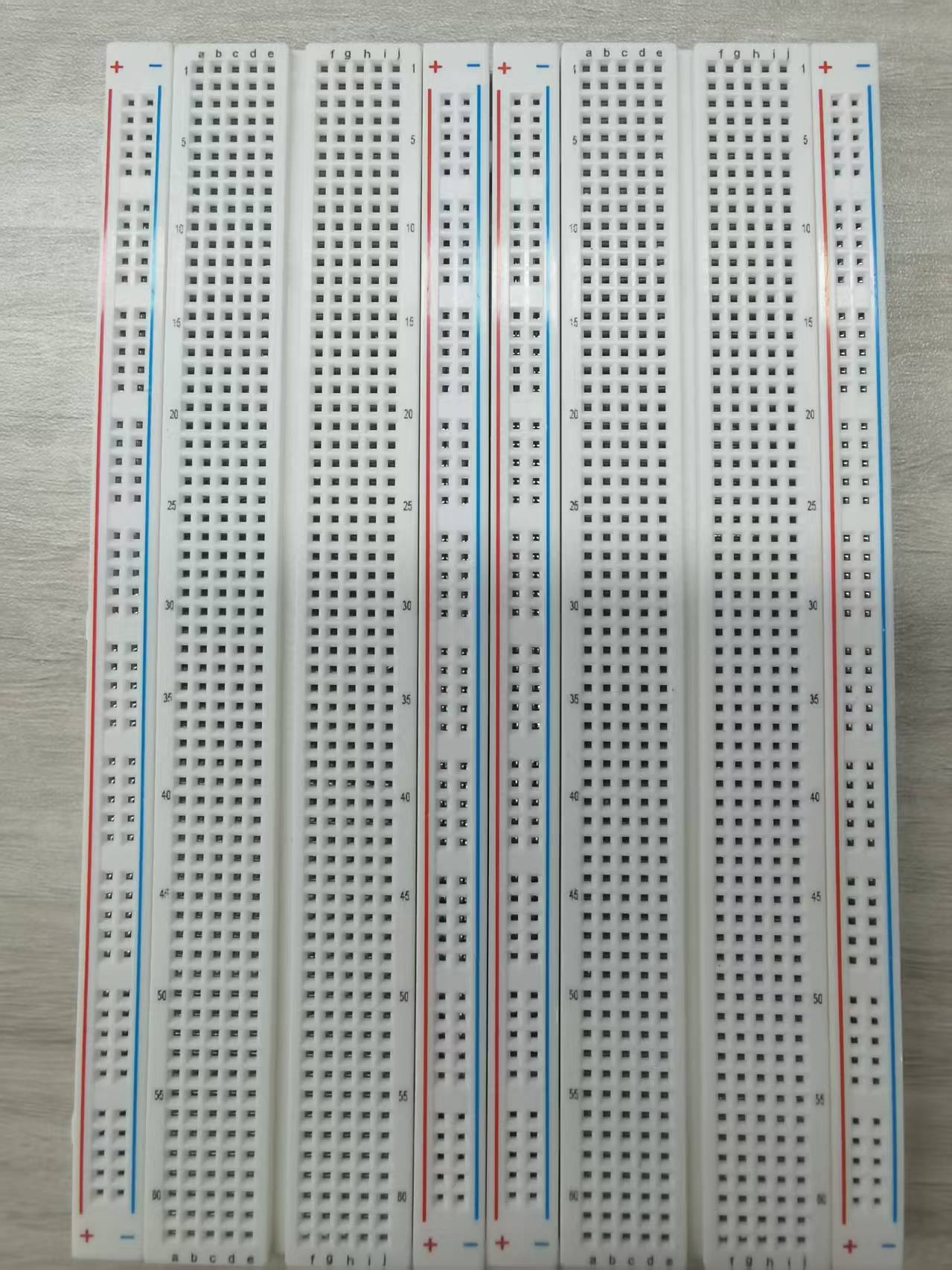 /oshw-getting-started-kits/breadboard_4.jpg