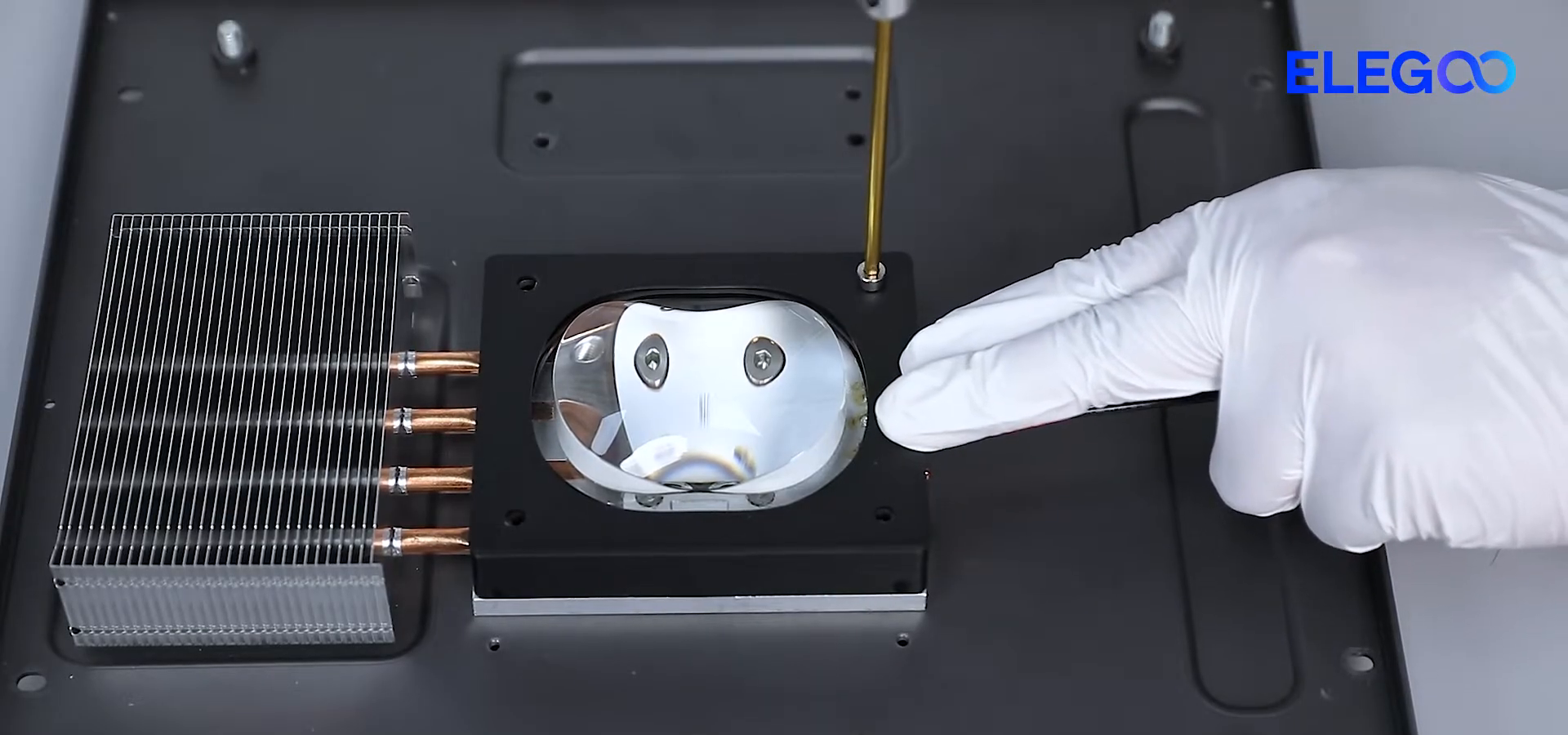 step15_tighten_uv_light_lens_screws_02m34s.png