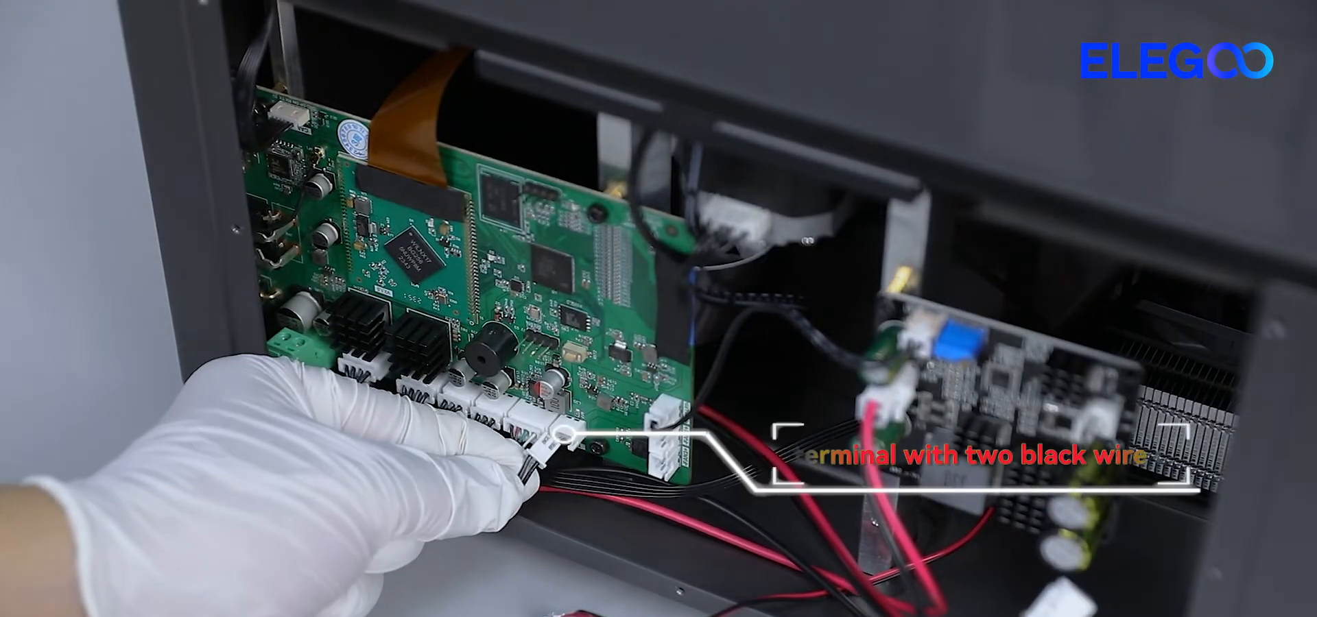 step23_reconnect_thermistor_04m48s.png